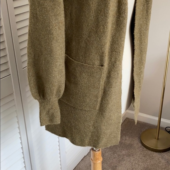 Madewell Edgewater Bubble Sleeve Cardigan Sweater - Picture 5 of 6